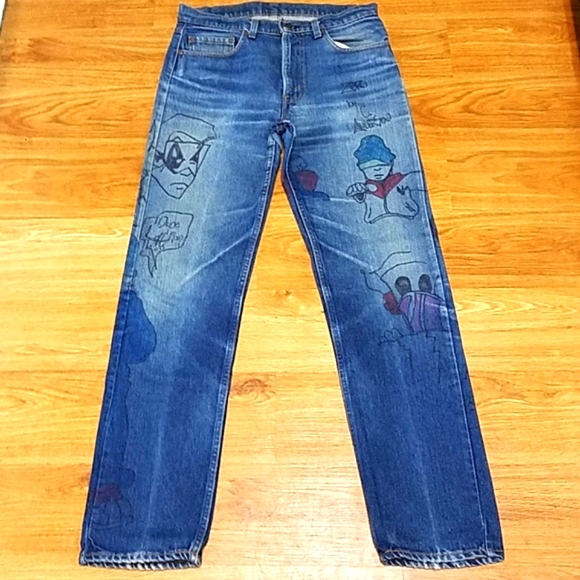 LEVI'S 505 CUSTOM GRAPHIC MENS FADED DISTRESSED JEAN 34x31 - Picture 2 of 8